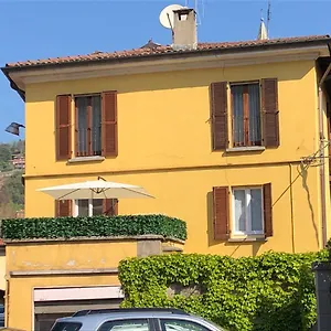 https://casa-laquila.it-lombardy.com