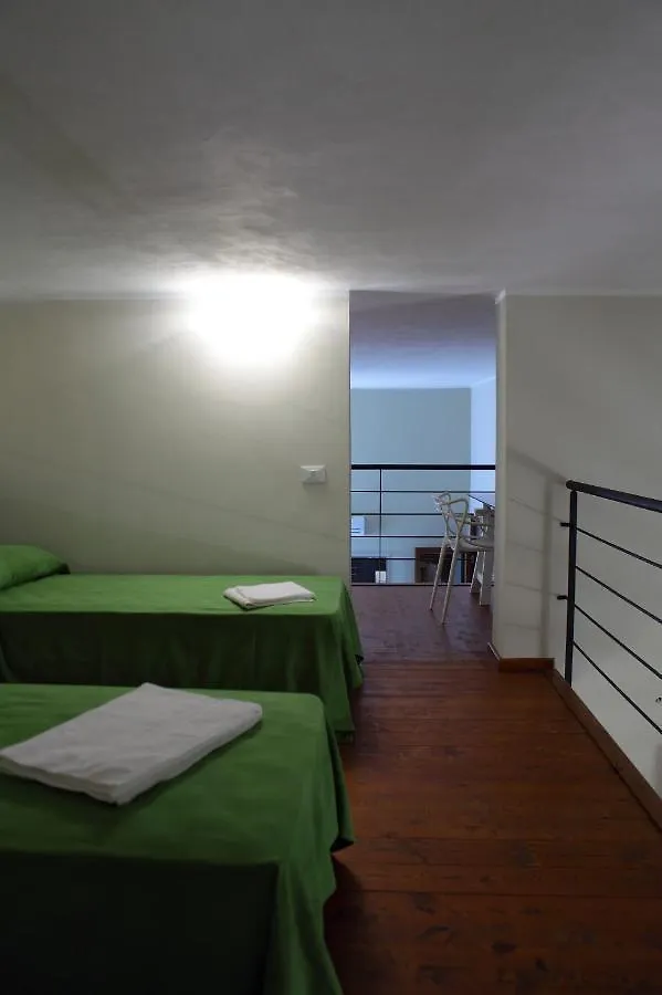 ** Apartmanhotel Palazzo Ossuna Trapani Olaszország