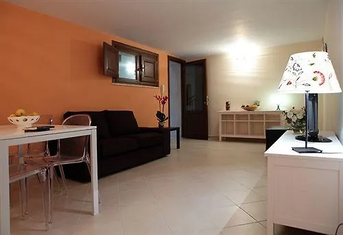 Palazzo Ossuna Trapani Apartmanhotel